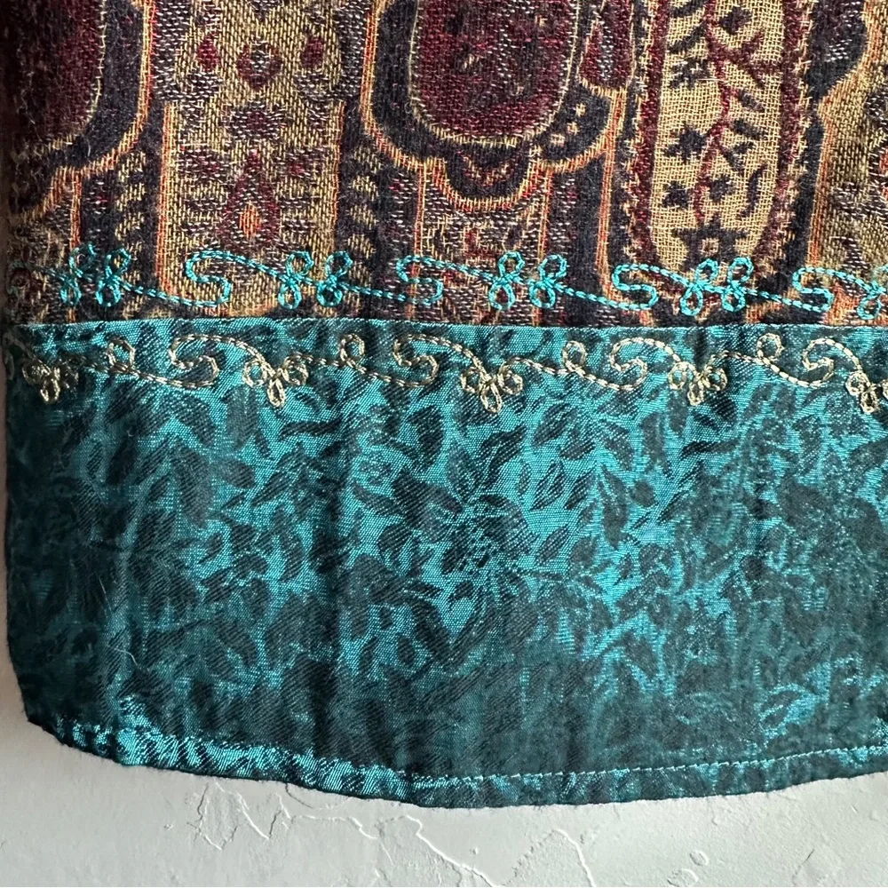 Vintage Coldwater Creek Tapestry Vest Bohemian Boho Artsy Chic Paisley Sz L Silk